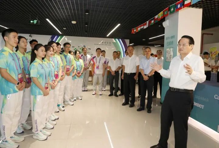 易炼红在杭调研亚运村志愿服务中心和亚运会主媒体中心